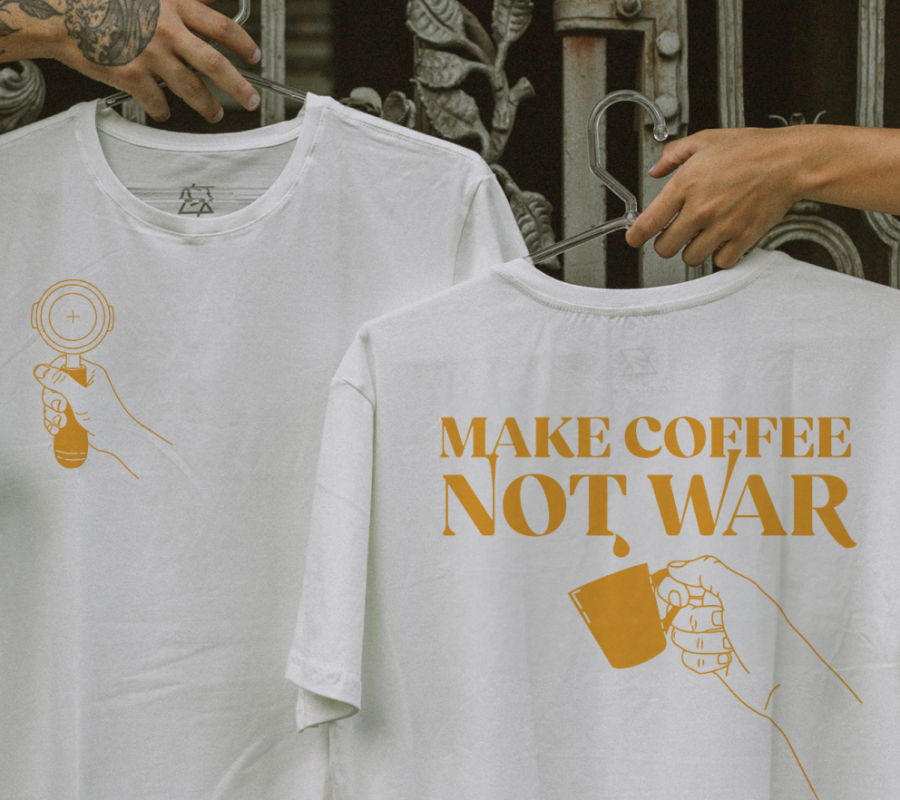 Make Coffee not War - Shirt
